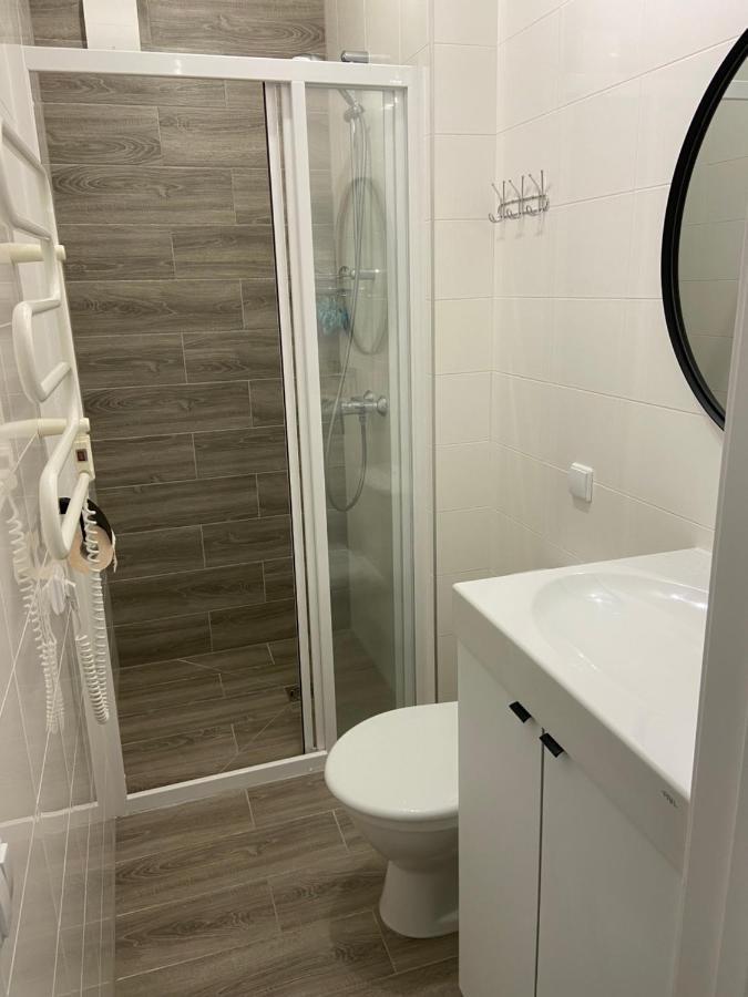 E&k Apartamentai Su Sildomu Baseinu Kieme *