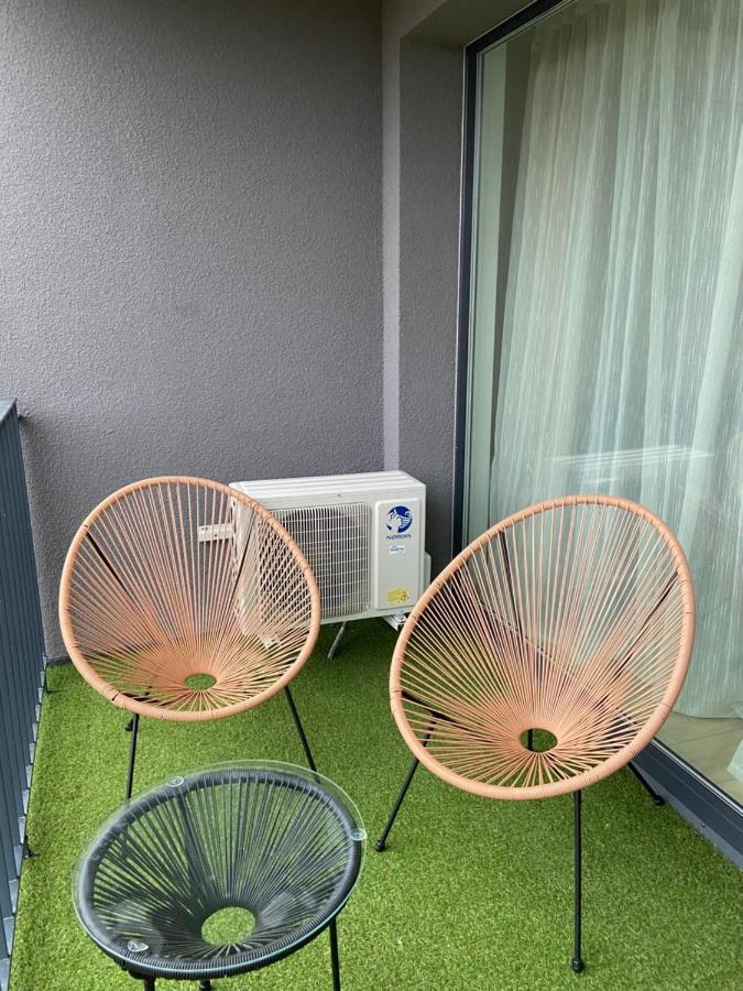 Butas E&k Apartamentai Su Sildomu Baseinu Kieme